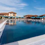 Motel Kompleks Raiski Kat