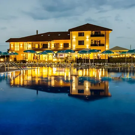 Kompleks Raiski Kat 3*