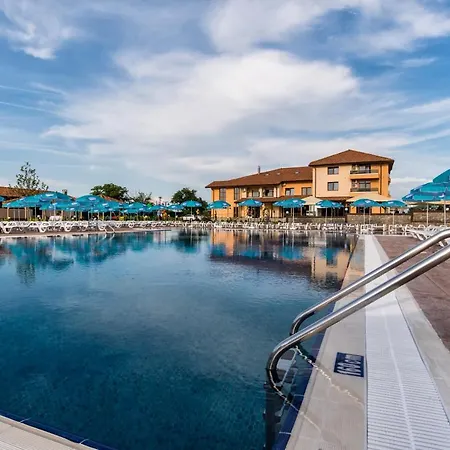 Kompleks Raiski Kat Motel 3*