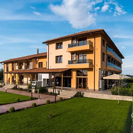 Kompleks Raiski Kat Motel