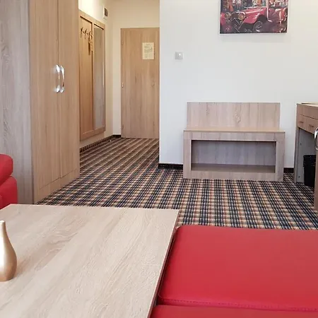 Motel Kompleks Raiski Kat