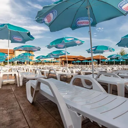 Motel Kompleks Raiski Kat