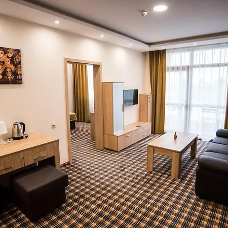 Kompleks Raiski Kat Motel