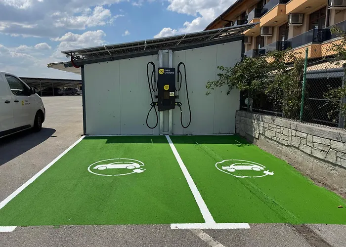 Kompleks Raiski Kat 季米特洛夫格勒