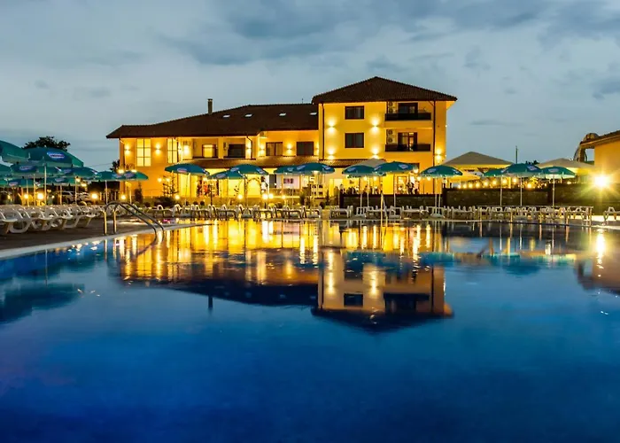 Kompleks Raiski Kat 3*