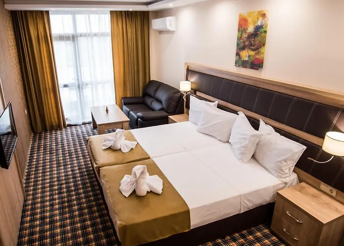 Kompleks Raiski Kat 汽车旅馆 3*