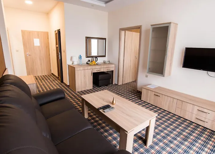 Kompleks Raiski Kat 3*