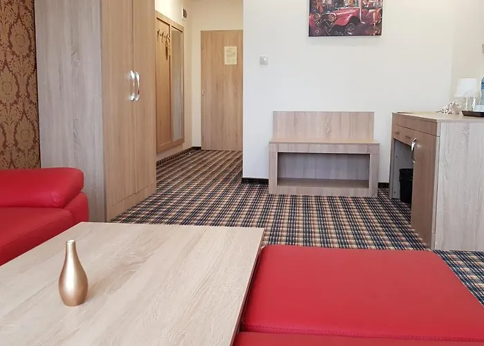 汽车旅馆 Kompleks Raiski Kat